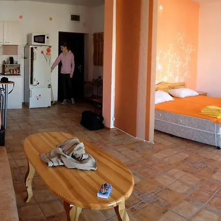 Karamanovi Apartment
